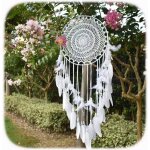 Grand capteur de r�ves dans boho style, blanc plume, macram�, tenture murale vintage de mariage ou de ...