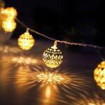 Guirlande lumineuse led marocaine avec prise, 20 boules en m�tal dor� � motifs, pour mariage, vacances, ...