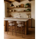 Chaise de bar en tissu doux ? dossier ergonomique ? pieds m�tal finition bois fonc� ? hauteur d'assise ...