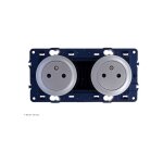 Double prise de courant 2p + t surface cliane legrand finition: titane