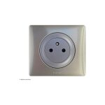 Legrand - prise de courant 2p + t surface cliane complet titane griffes: sans griffes