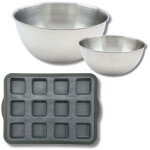 Lot avec 1 moule � g�teaux 12 carr�s en silicone fibre de verre, 1 spatule zenker et 2 bols � mixer en ...