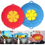 Lot de 2 bouchons anti - d�versement en silicone pour po�les et casseroles bleu et rouge