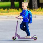 Maisonchic - trottinette enfant pliable 2 roues clignotantes automatiques hauteur rglable poigne tpr ...