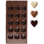 Moule en silicone en forme de coeur pour realiser des pralines