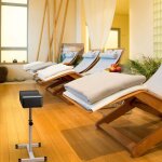 Tabouret de pedicure avec repose pieds reglable en hauteur pour le soin des ongles dans les salons spa ...