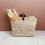 Panier � suspendre en palmier tress� et anse en cuir