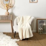 Plaid fausse fourrure en polyester natural 120 x 150 cm