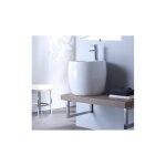 Mini lavabo totem  poser en cramique blanche