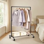 Portant  vtements sur roulettes, pour chambre, structure robuste avec 1 barre et tagre, 2 roulettes ...