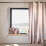 Rideau en coton flamm� � rayures tiss�es ? dimensions 140x260 cm ? finition lav�e ? ?illets ronds en ...