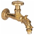 Robinet pour fontaine avec t�te de gargouille et un design finition nostalgie - laiton poli