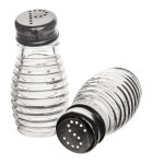 Sali�re et poivri�re en verre, 2 pi�ces.