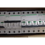 Disjoncteur ic60n 3p c 20a 3p schneider