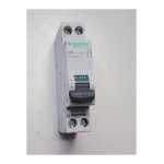 Schneider electric - disjoncteur 32a 1p + n courbe c 10ka dt40n (remplac� par a9n21369) schneider 21369 ...