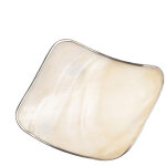 Shell - coupelle carr�e en nacre avec un liser� argent sur le bord - �l�gante et d�corative