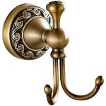 Shining house - patres doubles antiques, crochets  serviettes retro brass, vintage crochet mural salle ...