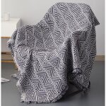 Sollbry housse de canapé noire et blanche 90 x 180cm - protection de meubles - décoration - housse de ... Sollbry housse de canapé noire et blanche 90 x 180cm - protection de meubles - décoration - housse de ...