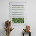 Madecostore - store enrouleur jour nuit tamisant avec coffre - essentiel - blanc - l59 x h160cm