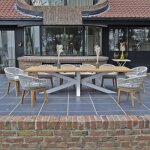 Table m�tal blanc et teck recycl� 240 cm, conceptual