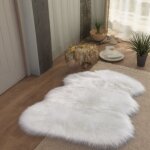 Tapis faux mouton imitation laine doux moelleux 60x90cm décoration salon moderne canapé chaise confortable ... Tapis faux mouton imitation laine doux moelleux 60x90cm décoration salon moderne canapé chaise confortable ...