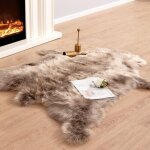 Tapis en fausse fourrure mouton 60x90cm ? poils longs 6cm ? antid�rapant ? lavable � l'eau ? confort ...