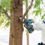 Tronçonneuse de branches makita duc101z 18 v 10 cm rail de guidage (sans batterie et chargeur) Tronçonneuse de branches makita duc101z 18 v 10 cm rail de guidage (sans batterie et chargeur)