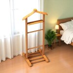 Valet de chambre bois clair avec plateau vide - poches sitia