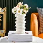 Vase en plastique en spirale - style nordique moderne - style irr�gulier - �l�gant centre de table d�coratif ...