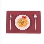 Ymyny - sets de table lavables en cuir, sets de table rectangulaires en similicuir épais rouge résistants ... Ymyny - sets de table lavables en cuir, sets de table rectangulaires en similicuir épais rouge résistants ...