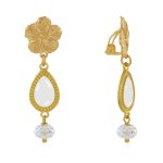 Boucles d'oreilles clip mtal dor fleur goutte maille et perle facette - blanc