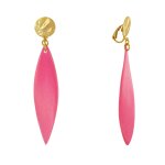 Boucles d'oreilles clip mtal dor et longue ptale en bois - fuchsia