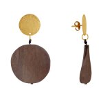 Boucles d'oreilles clous laiton mat pastille brosse ptale ronde en bois