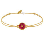Bracelet lien médaille laiton doré ronde coeur emaillée rouge pailletée - or Bracelet lien médaille laiton doré ronde coeur emaillée rouge pailletée - or