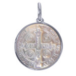 Pendentif argent 925 rhodi et nacre mdaille ronde croix de saint benoit