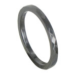 Les poulettes bijoux - bague anneau de c�ramique noire facett�e - 2mm - taille 58