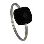 Les poulettes bijoux - bague argent carr� d'onyx noir facett� - taille 54