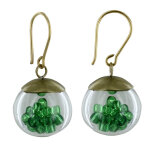 Les poulettes bijoux - boucles d'oreilles laiton bulle p�te de verre et perles - cla