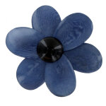 Les poulettes bijoux - broche fleur en tagua - gris