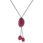 Les poulettes bijoux - collier cravate trio de perles tagua - fuchsia