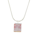 Les poulettes bijoux - collier cube en argent et feuillet� en verre rouge