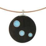 Les poulettes bijoux - collier fil de cuir marron et pendentif disque en bois et lar
