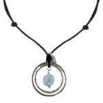 Les poulettes bijoux - collier lien noir deux anneaux argent et perle de larimar