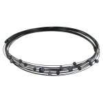 Les poulettes bijoux - collier multi - fils argent oxyd� et perles noires