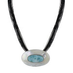 Les poulettes bijoux collier multi liens cuir noir grand oval de nacre et larimar