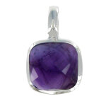 Les poulettes bijoux - v pendentif argent carr� d'am�thyste facett�