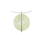 Les poulettes bijoux - v pendentif p�te de verre bonbons blanc nacr�