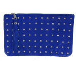 Les poulettes bijoux - v pochette sac cuir clout� couleur bleu majorelle