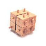 Casse - tête en bois : cubes et cylindres Casse - tête en bois : cubes et cylindres