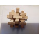 Casse t�te en bois , sans la solution.
